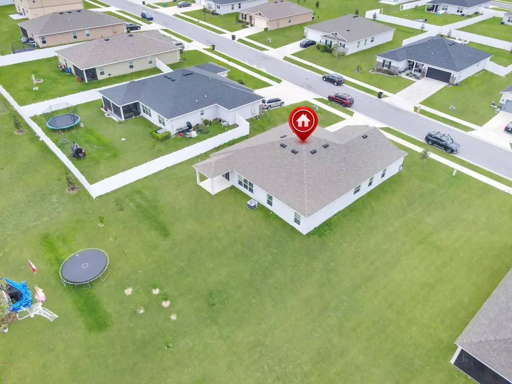 2220 GLADIOLUS LANE Mascotte, FL 34753