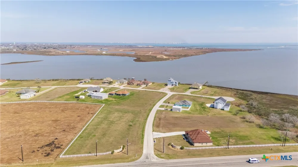 32 S Blue Heron Drive Port Lavaca, TX 77979