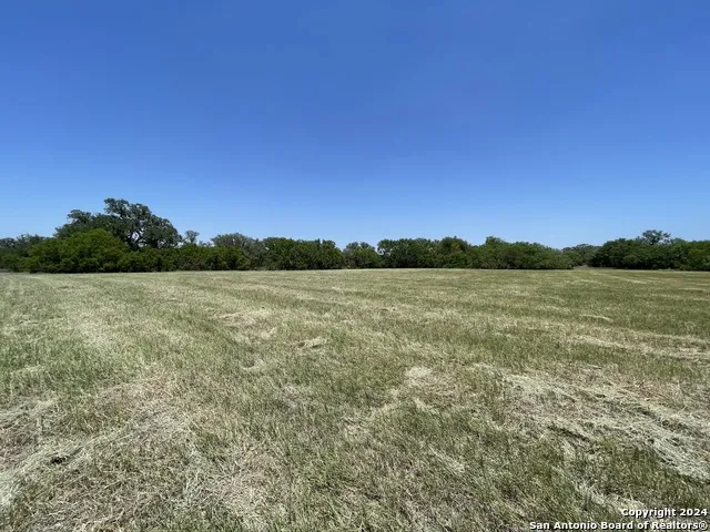 TRACT 2 West King Lane Beeville, TX 78142