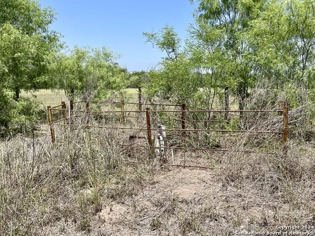 TRACT 2 West King Lane Beeville, TX 78142