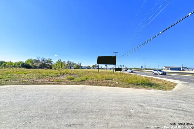 2050 Interstate 35 New Braunfels, TX 78130