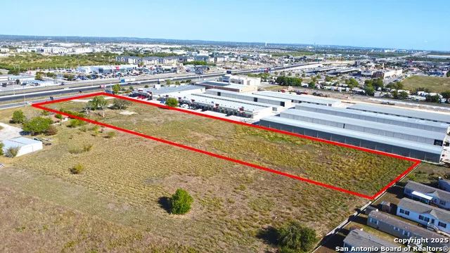2050 Interstate 35 New Braunfels, TX 78130