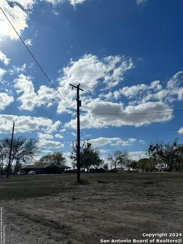 14075 Sherwood Atascosa, TX 78002