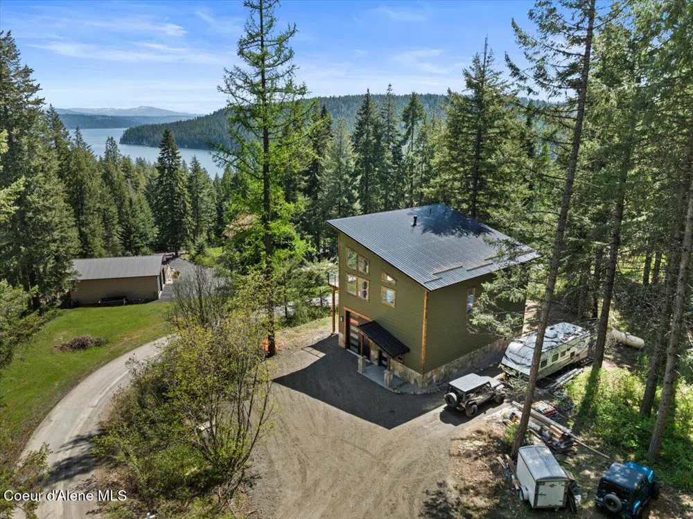 21941 S LAKEVIEW DRIVE Worley, ID 83876