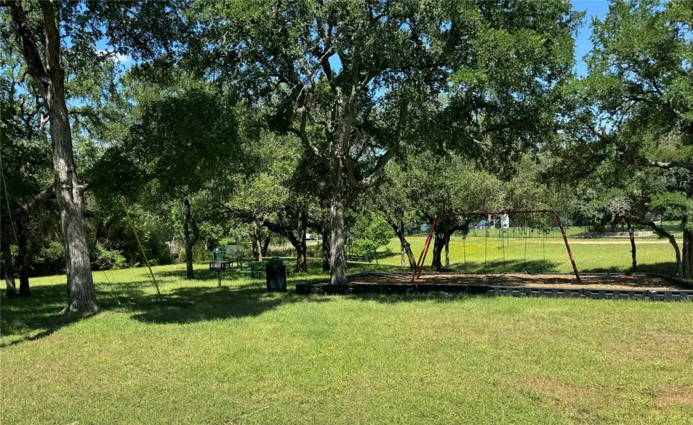 214 Northcrest Drive Marble Falls, TX 78654
