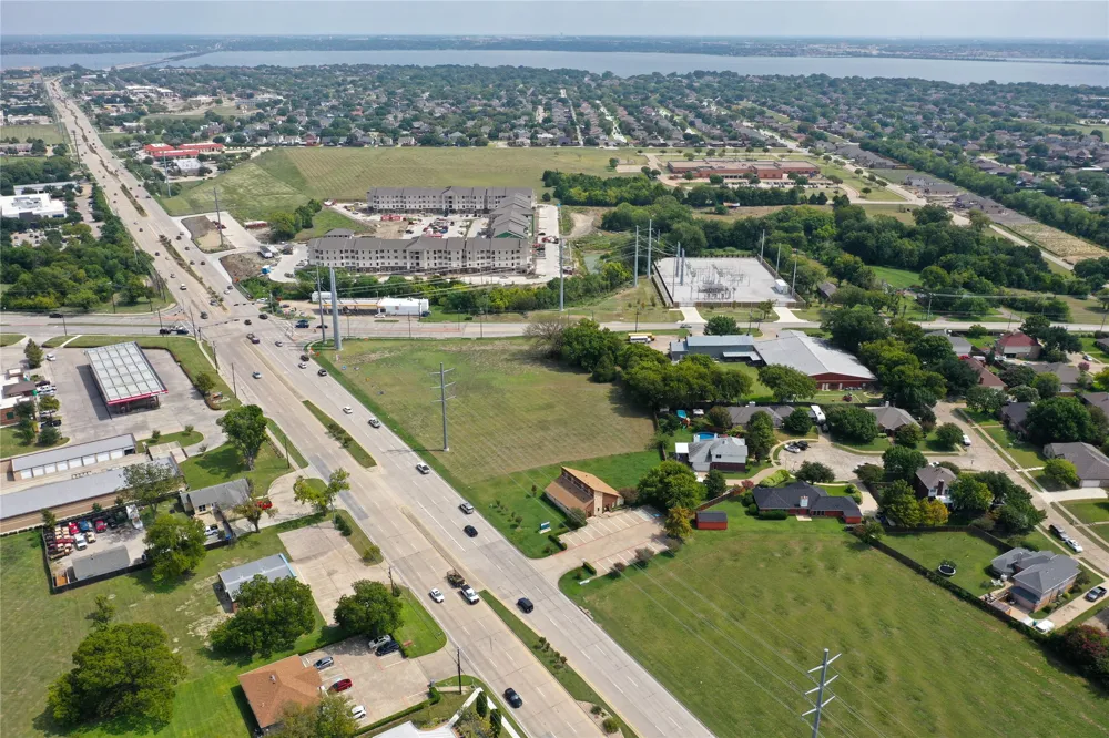 7200 Lakeview Parkway Rowlett, TX 75088