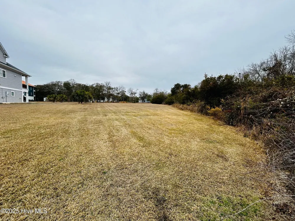 104 Brandon Avenue Hubert, NC 28539