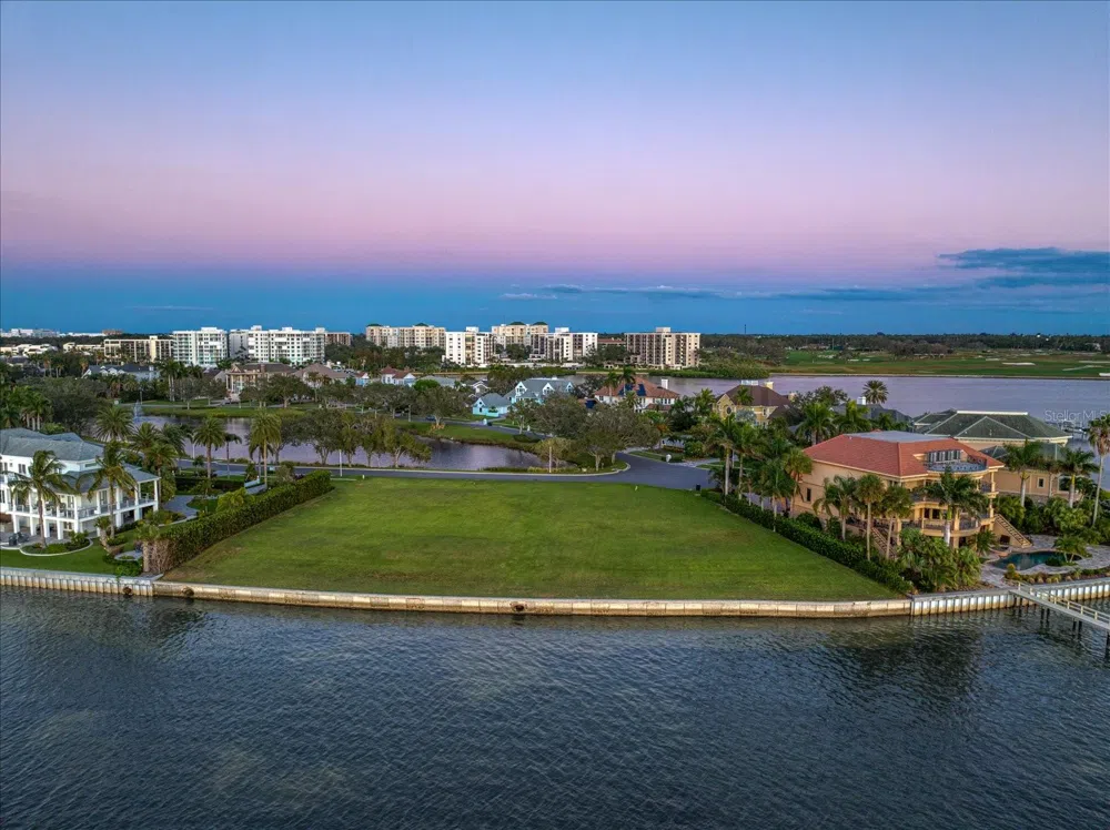 ST ANDREWS DRIVE Belleair, FL 33756
