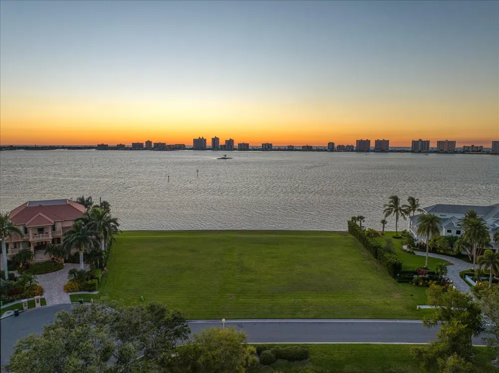 ST ANDREWS DRIVE Belleair, FL 33756