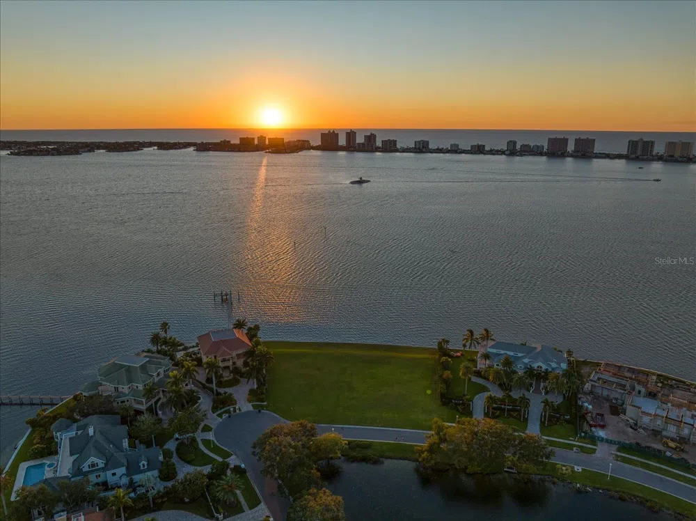 ST ANDREWS DRIVE Belleair, FL 33756