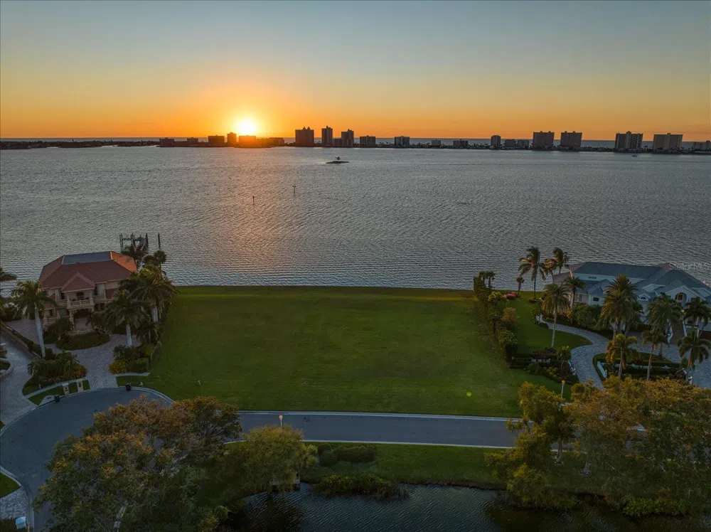 ST ANDREWS DRIVE Belleair, FL 33756