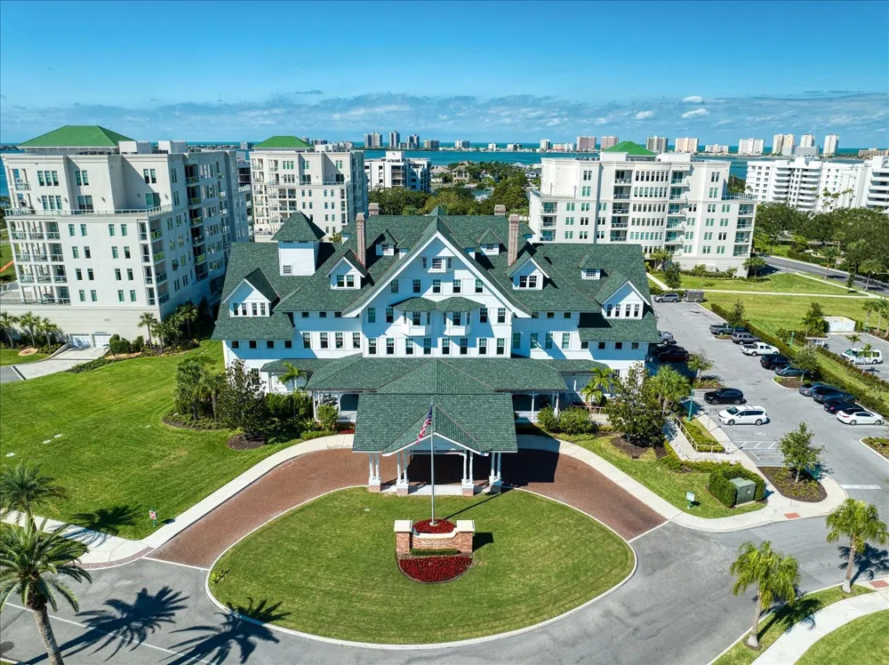 ST ANDREWS DRIVE Belleair, FL 33756