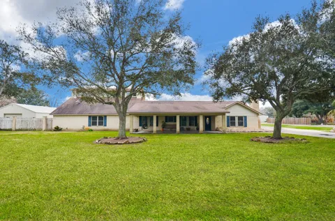 419 Western Acres Drive