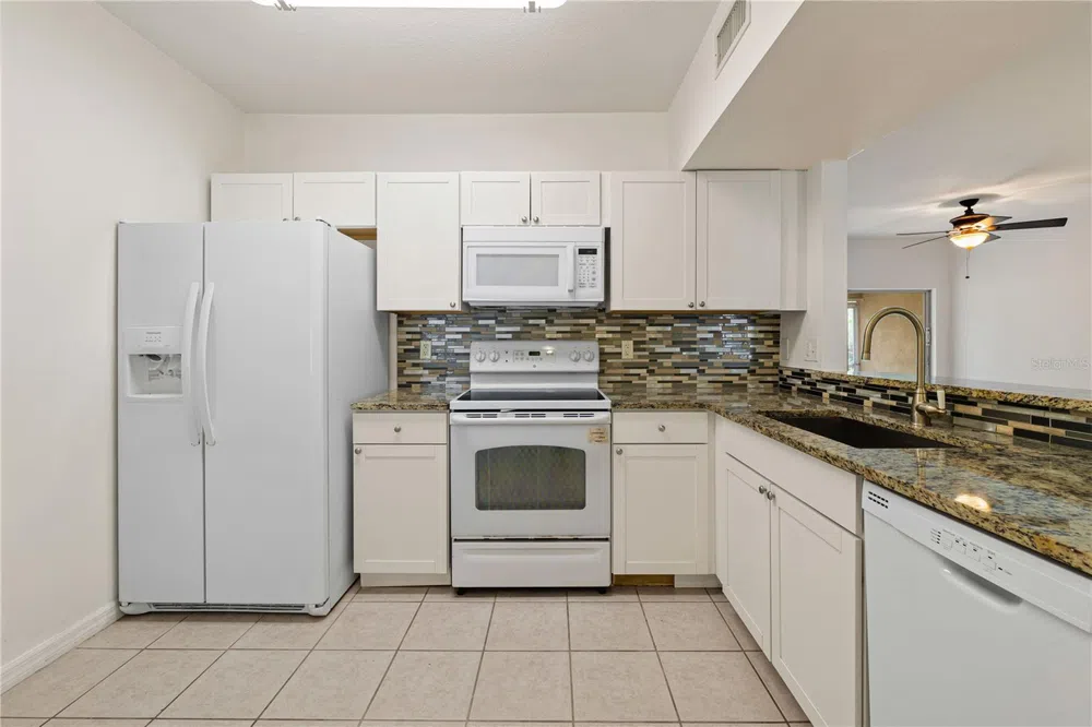 6434 CYPRESSDALE DRIVE #102 Riverview, FL 33578