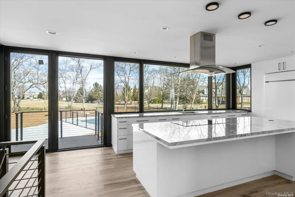 290 Windward Road Orient, NY 11957