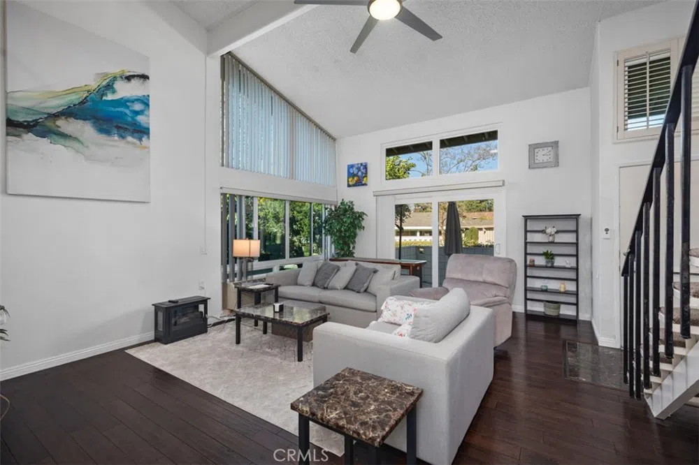 62 Calle Cadiz Laguna Woods, CA 92637