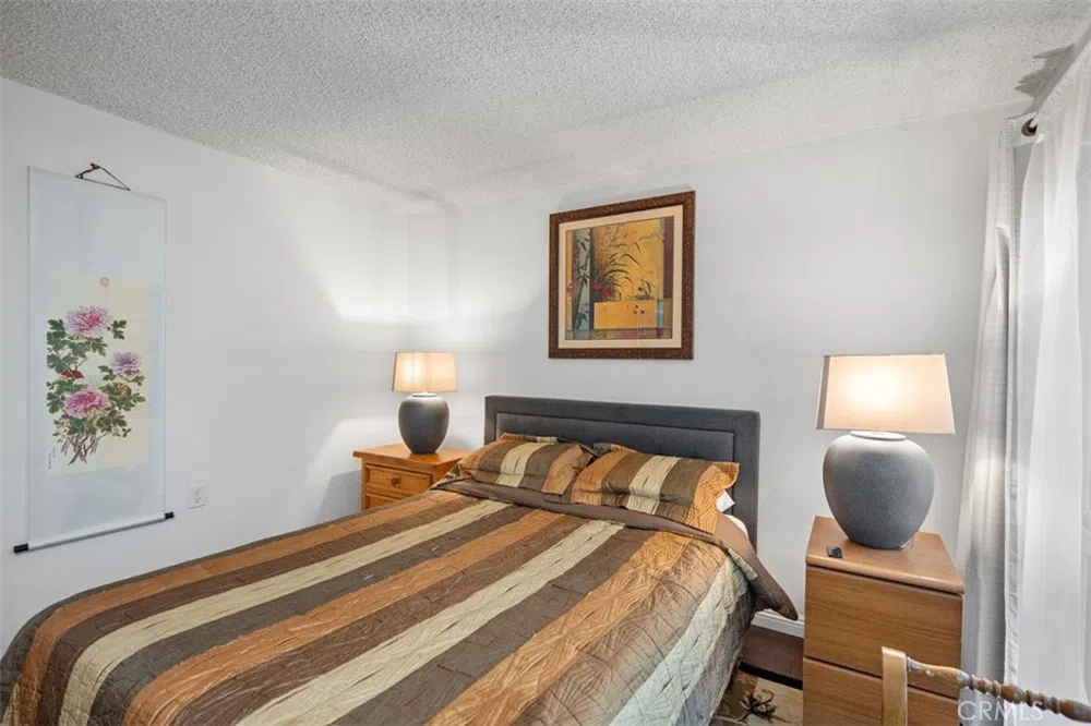 62 Calle Cadiz Laguna Woods, CA 92637
