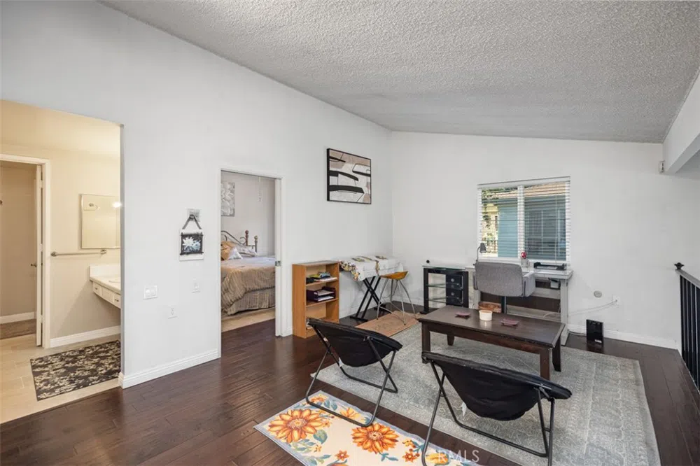 62 Calle Cadiz Laguna Woods, CA 92637