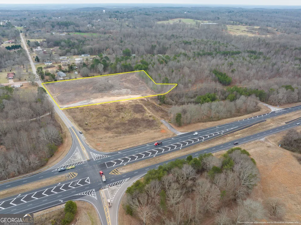 4920 Cornelia HWY Lula, GA 30554