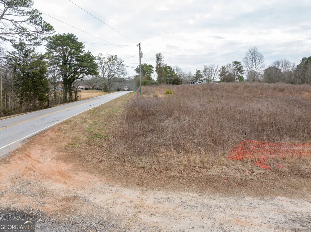 4920 Cornelia HWY Lula, GA 30554