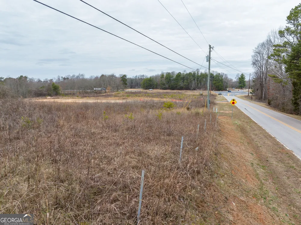 4920 Cornelia HWY Lula, GA 30554