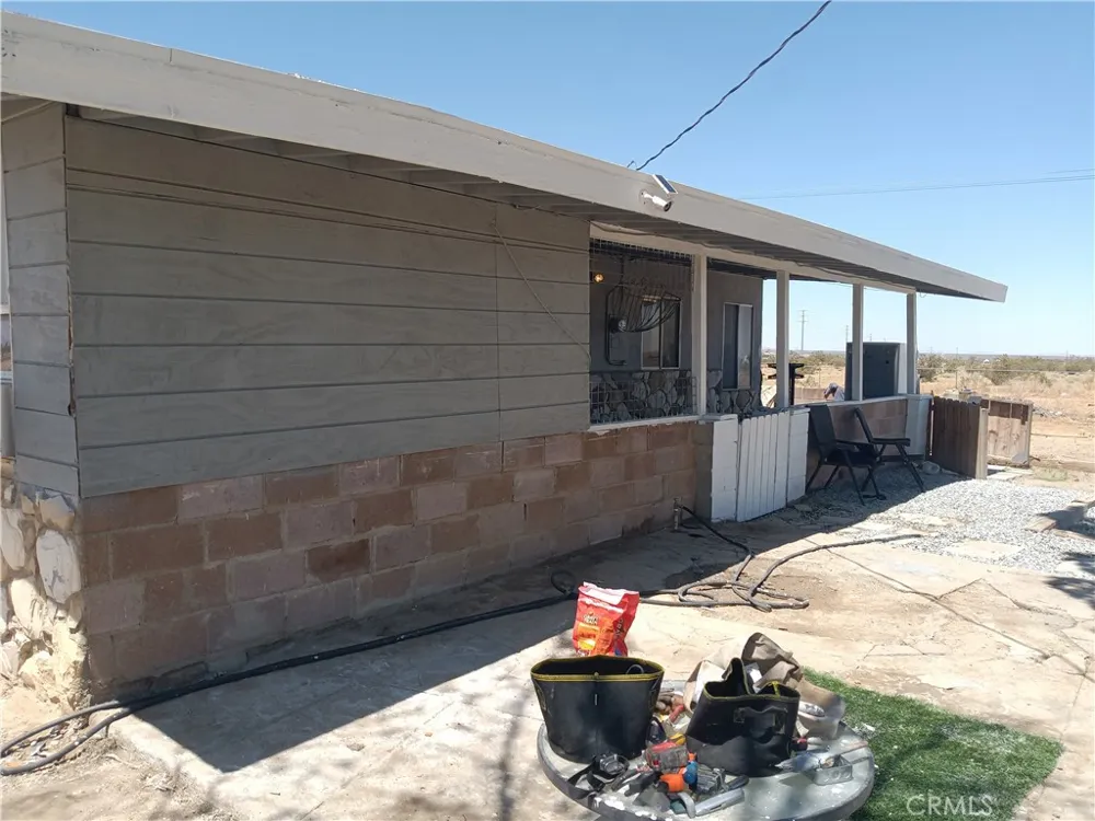 20515 US Highway 395 Adelanto, CA 92301