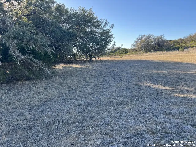 219 Highgate Dr Bandera, TX 78003