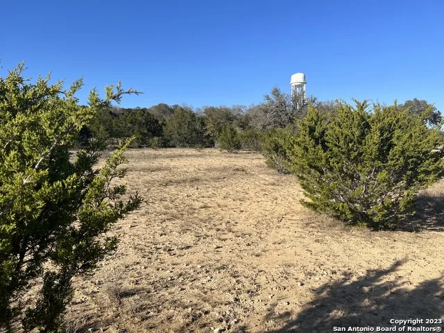 219 Highgate Dr Bandera, TX 78003
