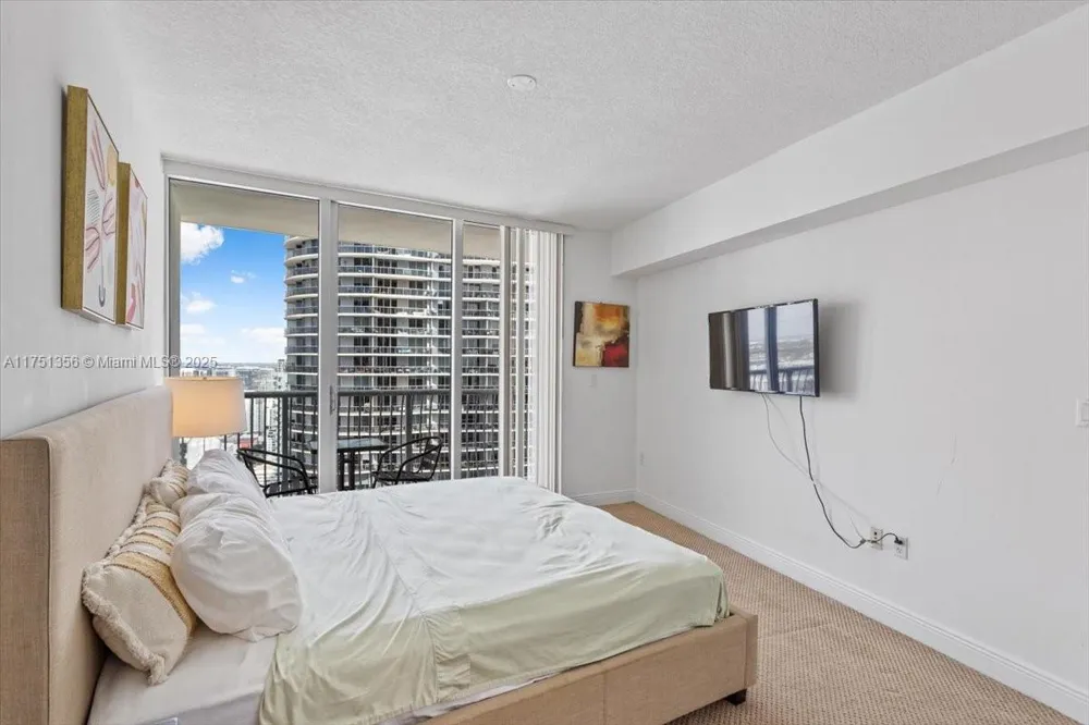 1750 Bayshore Dr #4809 Miami, FL 33132