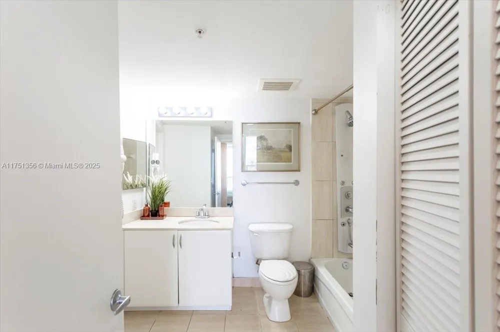 1750 Bayshore Dr #4809 Miami, FL 33132