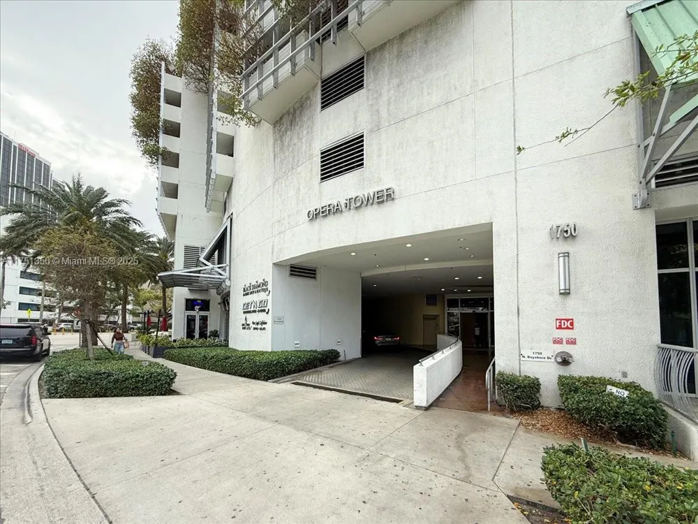 1750 Bayshore Dr #4809 Miami, FL 33132