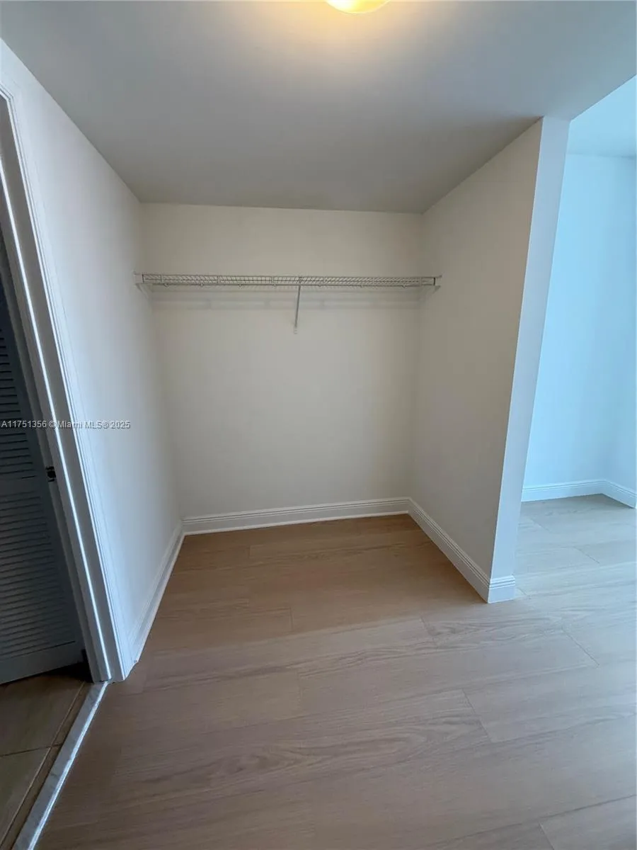 1750 Bayshore Dr #4809 Miami, FL 33132