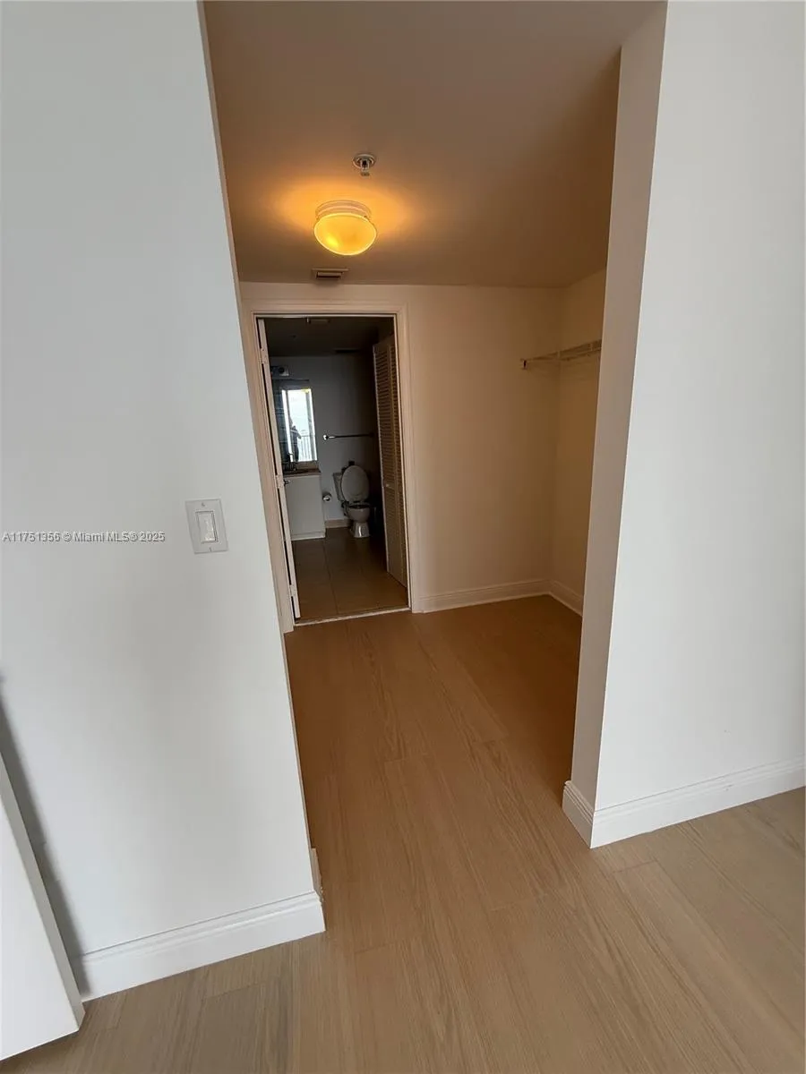 1750 Bayshore Dr #4809 Miami, FL 33132