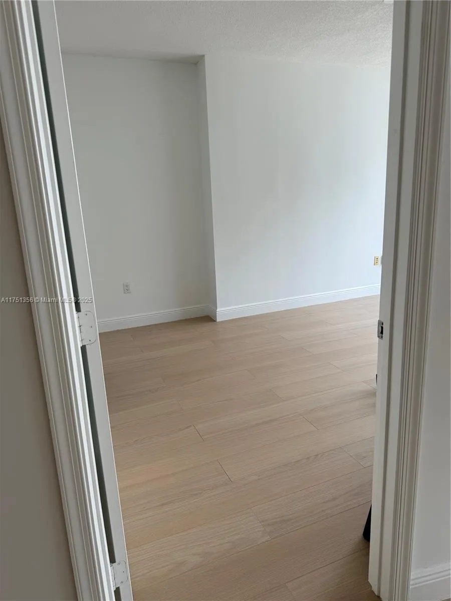 1750 Bayshore Dr #4809 Miami, FL 33132