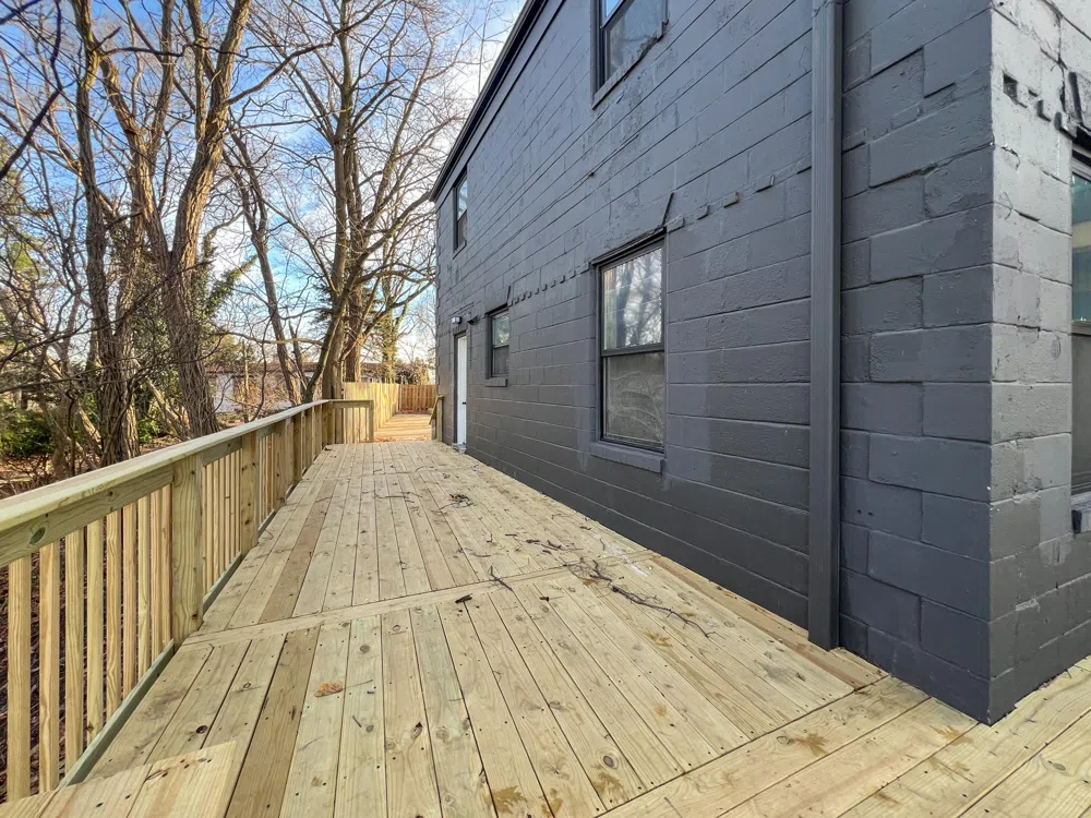 23 Sunset Trail Ogden Dunes, IN 46368