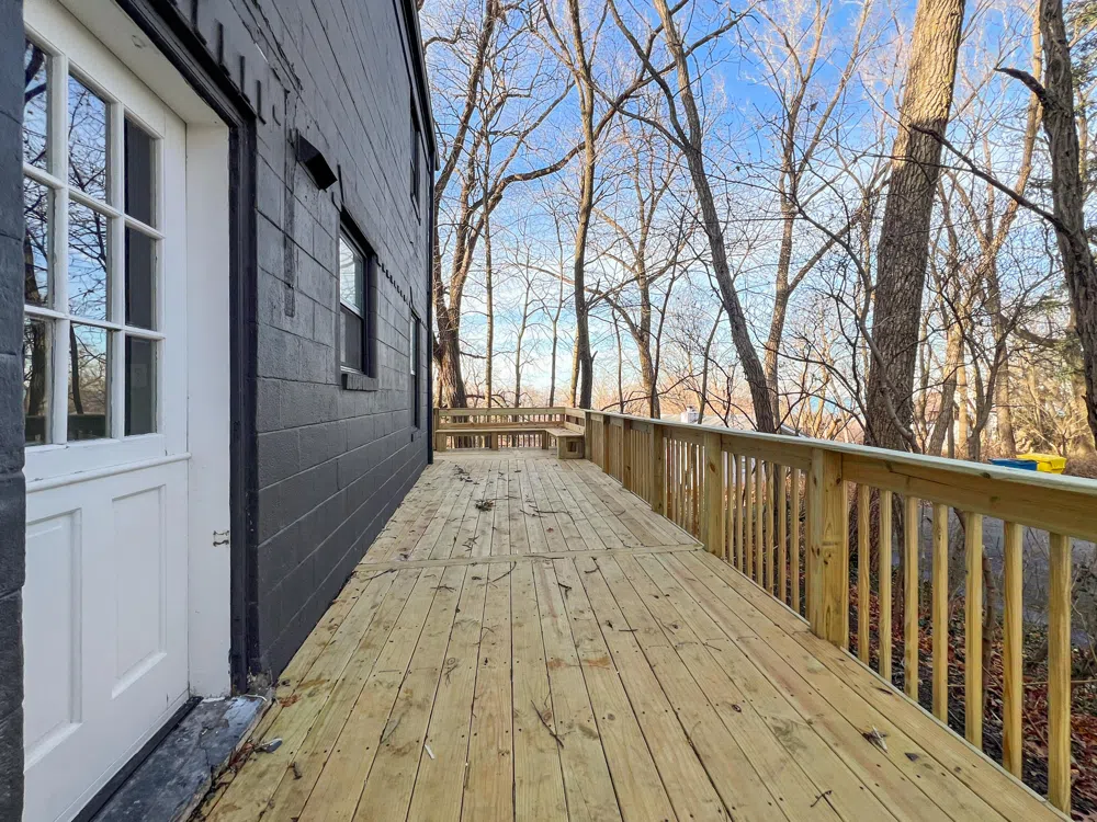 23 Sunset Trail Ogden Dunes, IN 46368