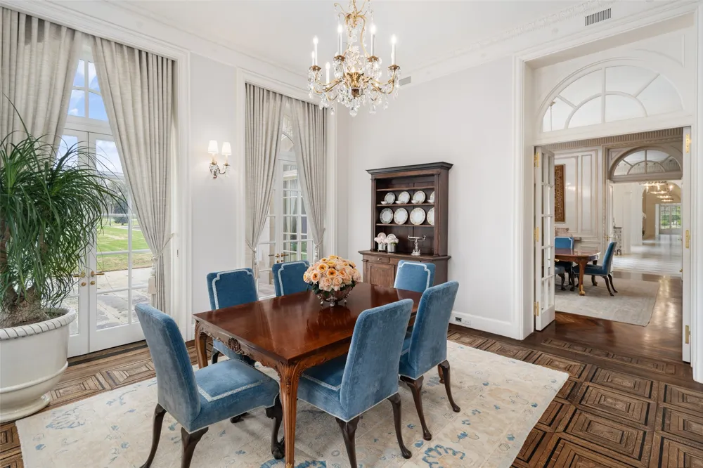 5619 Walnut Hill Lane Dallas, TX 75229