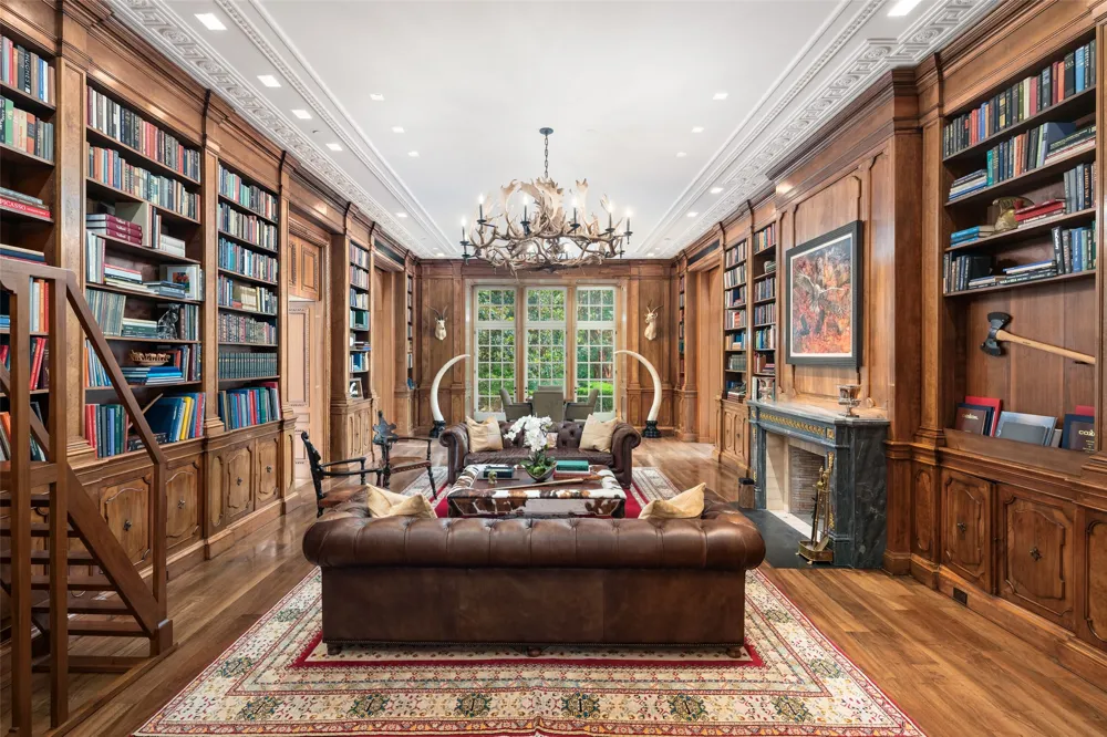 5619 Walnut Hill Lane Dallas, TX 75229
