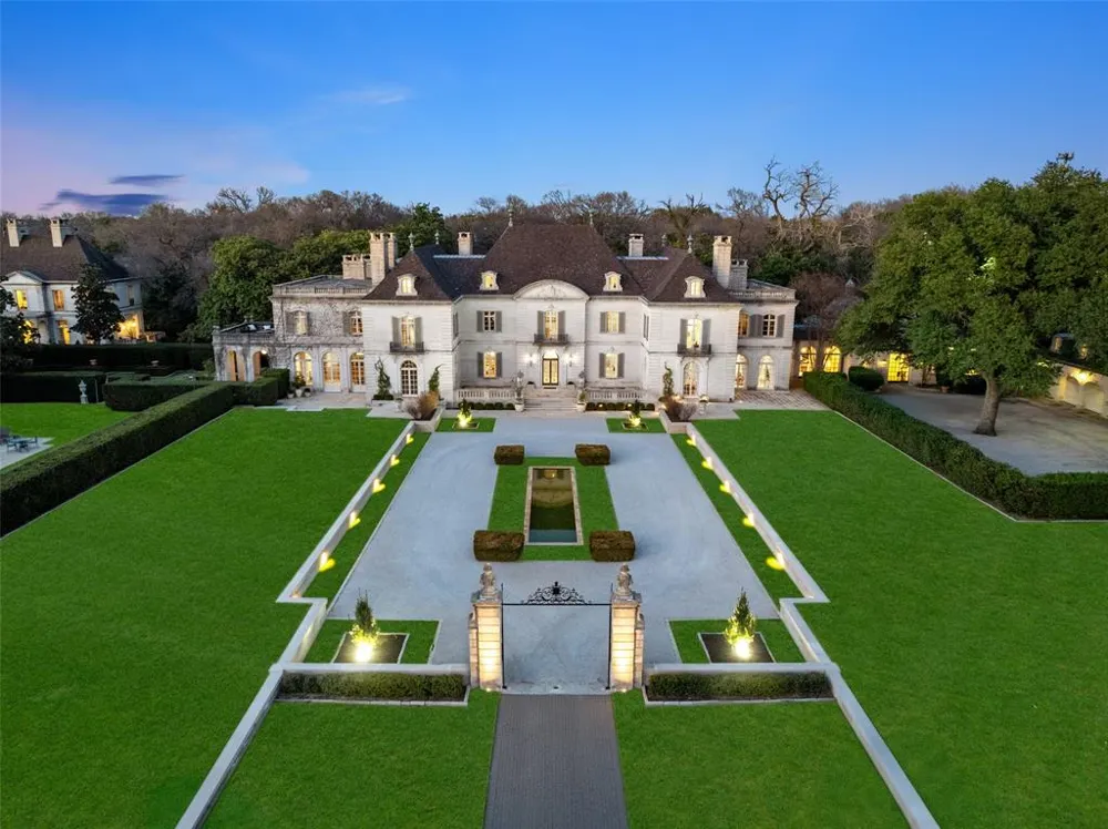 5619 Walnut Hill Lane Dallas, TX 75229