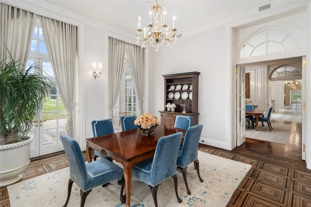 5619 Walnut Hill Lane Dallas, TX 75229