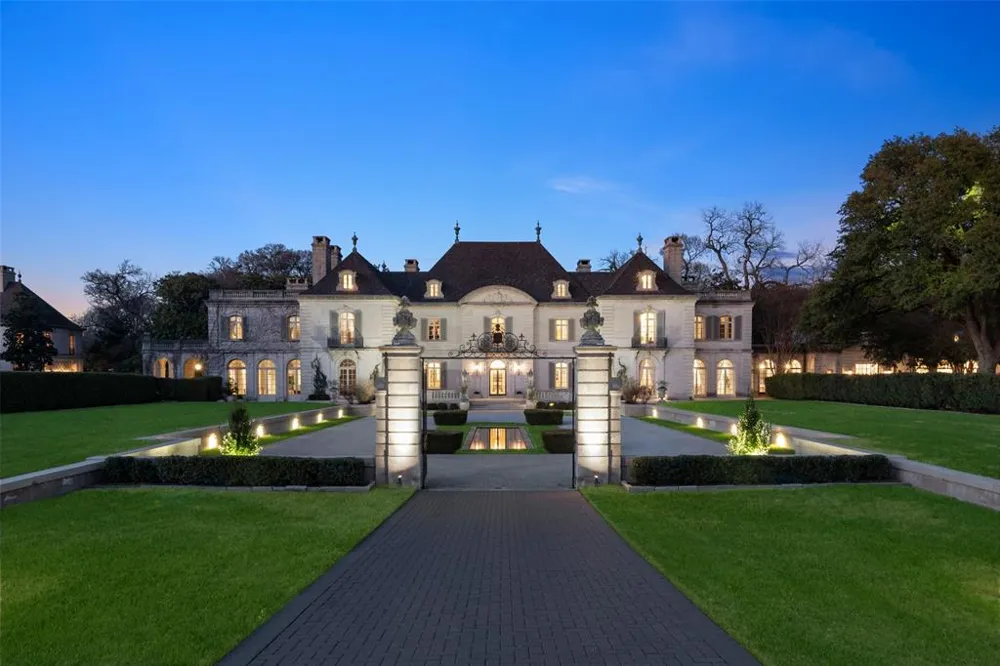 5619 Walnut Hill Lane Dallas, TX 75229