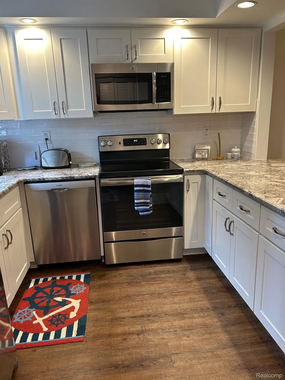 9616 S CHANNEL DRIVE Clay Township, MI 48028