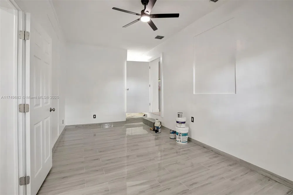 4381 SW 51st St Dania Beach, FL 33314