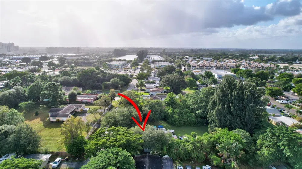 4381 SW 51st St Dania Beach, FL 33314
