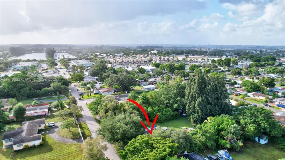 4381 SW 51st St Dania Beach, FL 33314