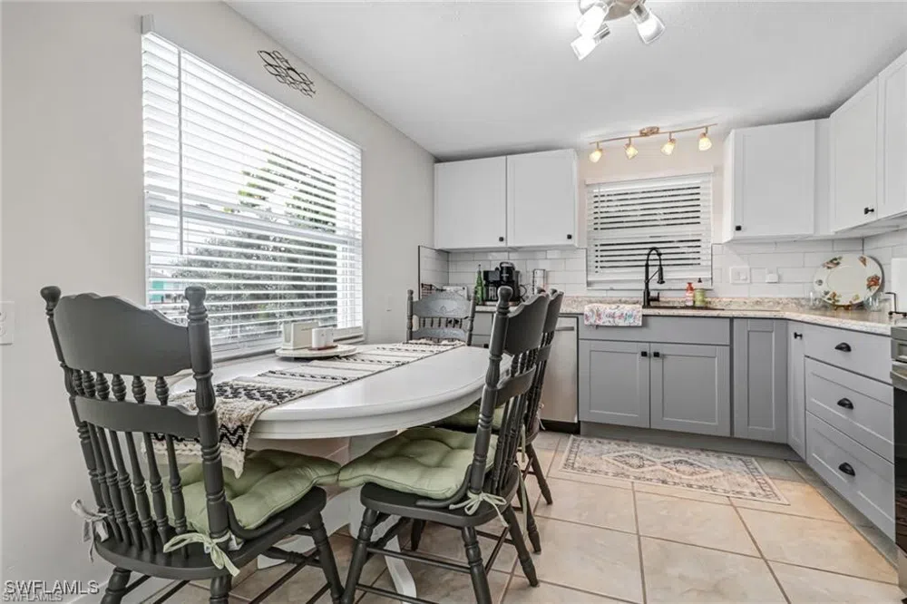 Clyde Street Matlacha, FL 33993