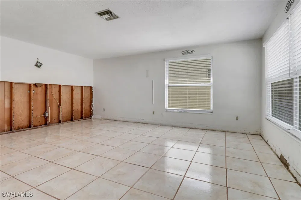Clyde Street Matlacha, FL 33993