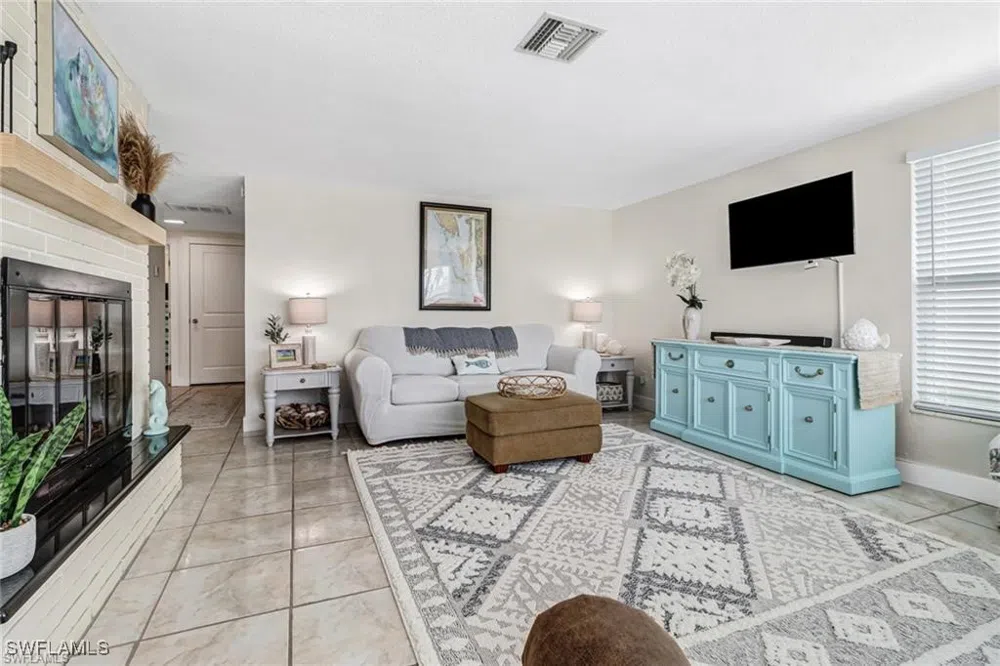 Clyde Street Matlacha, FL 33993