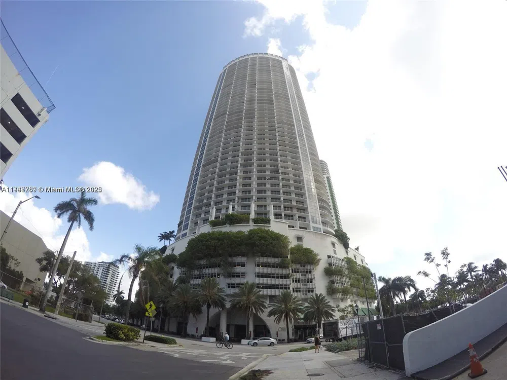 1750 Bayshore Dr #3112 Miami, FL 33132