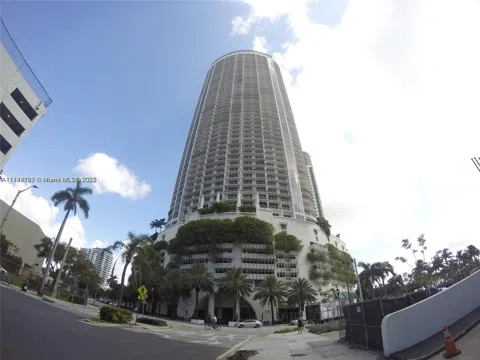 1750 Bayshore Dr #3112